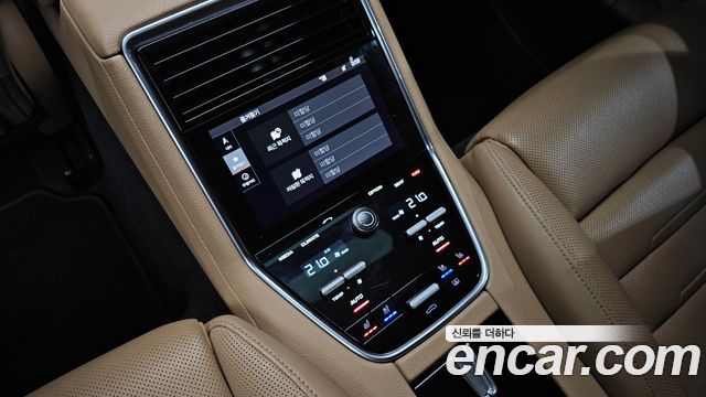 Porsche Panamera (971) 3.0 AWD 2018 — фото 19