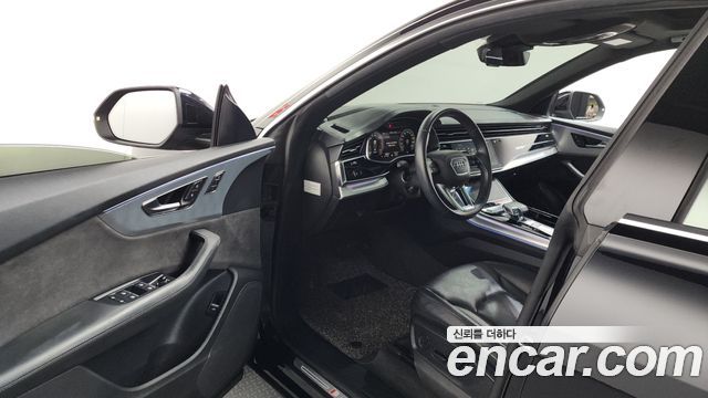 Audi Q8 (4M) 45 TDI Quattro Premium 2021 — фото 10
