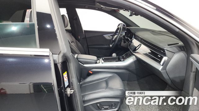 Audi Q8 (4M) 45 TDI Quattro Premium 2021 — фото 26