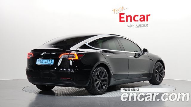 Tesla Model 3 Standard Range Plue RWD 2020 — фото 2