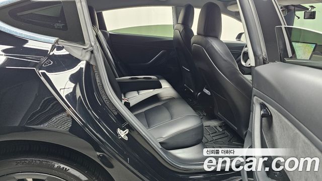Tesla Model 3 Standard Range Plue RWD 2020 — фото 11