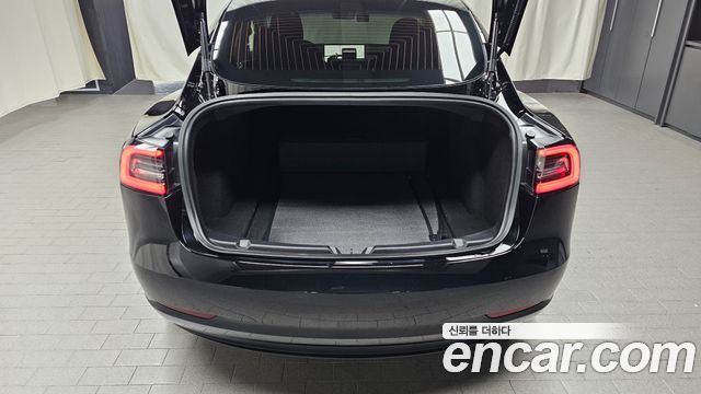 Tesla Model 3 Standard Range Plue RWD 2020 — фото 18