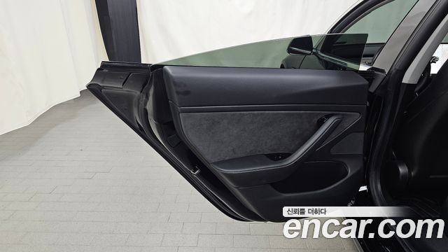 Tesla Model 3 Standard Range Plue RWD 2020 — фото 25