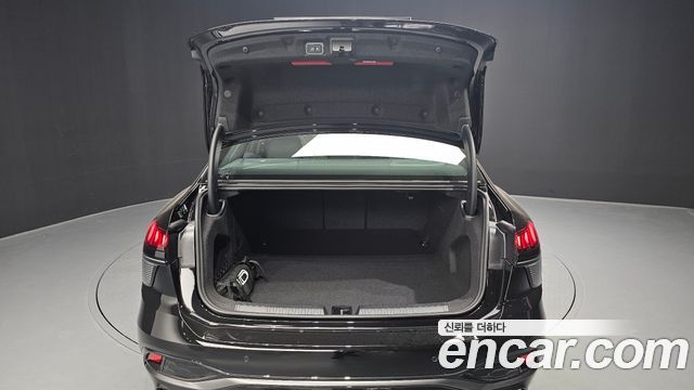 Audi A6 (C9) 45 TFSI Quattro S Line 2026 — фото 20
