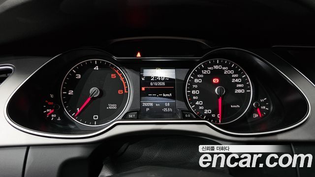 Audi A4 2.0 TDI Quattro Dynamic B8 2014 — фото 8