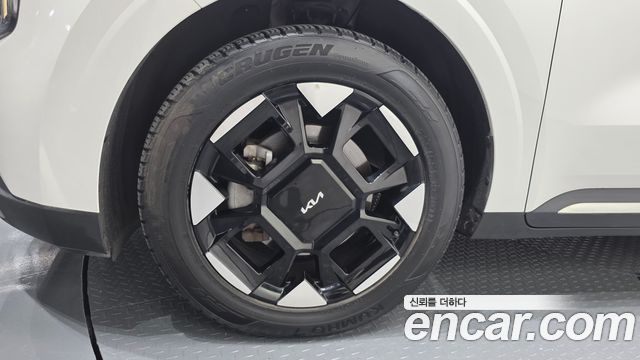 Kia Carnival (IV) HEV 9seater Nobless 2024 — фото 5