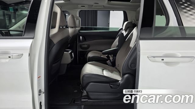 Kia Carnival (IV) HEV 9seater Nobless 2024 — фото 12