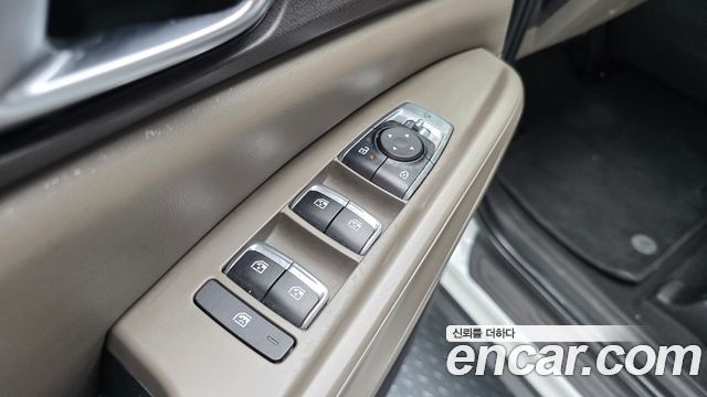 Kia Carnival (IV) HEV 9seater Nobless 2024 — фото 19