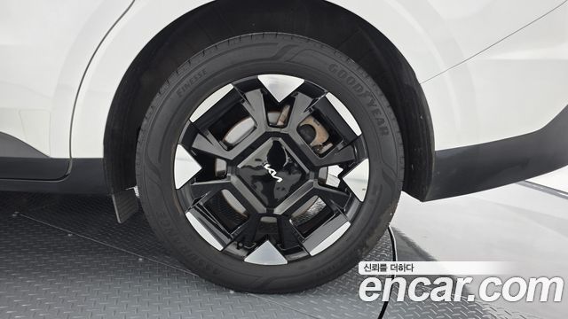 Kia Carnival (IV) HEV 9seater Nobless 2024 — фото 21