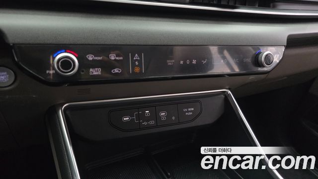 Kia Carnival (IV) HEV 9seater Nobless 2024 — фото 27
