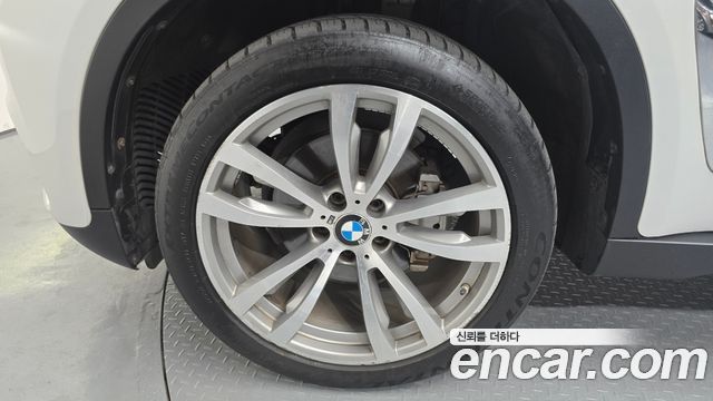 BMW X6 (F16) xDrive 30d 2017 — фото 5