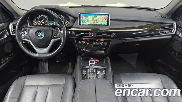 BMW X6 (F16) xDrive 30d 2017 — фото 7