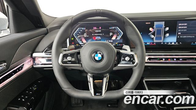 BMW 7 Series (G70) 740i xDrive M Sport 2025 — фото 13