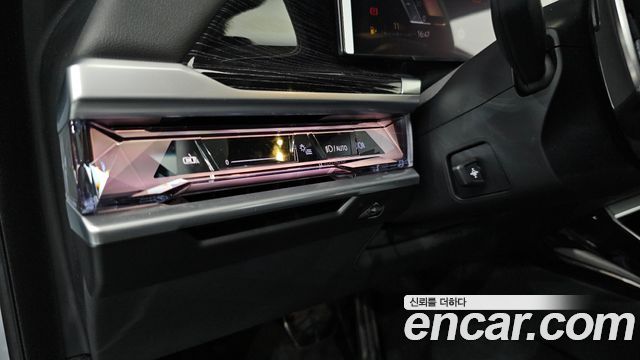 BMW 7 Series (G70) 740i xDrive M Sport 2025 — фото 35