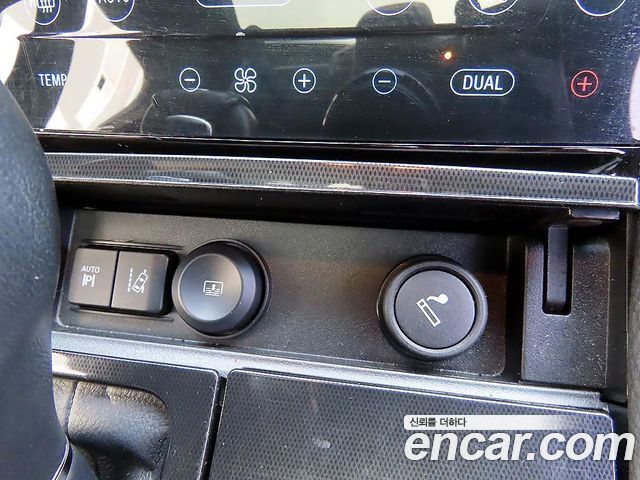 Ford Taurus 2.0 Limited EcoBoost 6th 2015 — фото 16