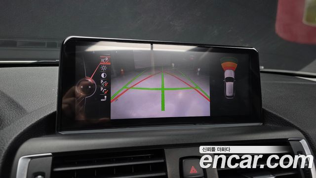 BMW 1 Series (F20) 118d Sport 5Door 2016 — фото 14