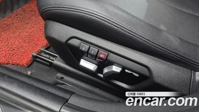 BMW 1 Series (F20) 118d Sport 5Door 2016 — фото 16