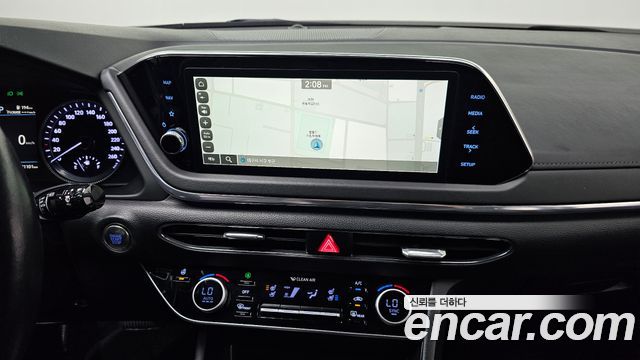 Hyundai Sonata (DN8) 2.0 Premium Plus 2022 — фото 17