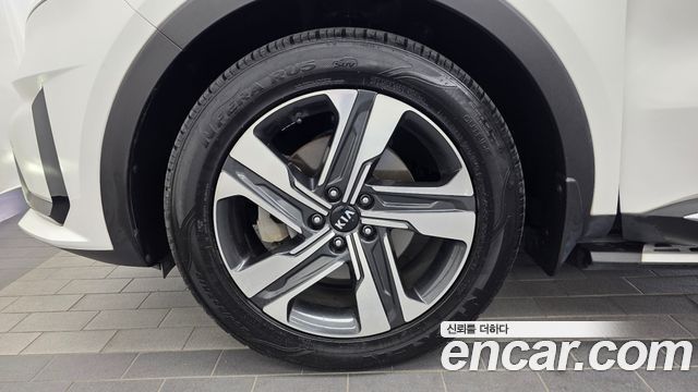 Kia Sorento (IV) HEV 1.6 2WD Noblesse 2021 — фото 5