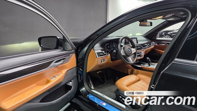 BMW 7 Series (G11) 740Li xDrive M Sport Package 2021 — фото 10