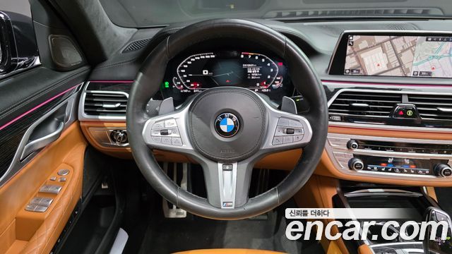 BMW 7 Series (G11) 740Li xDrive M Sport Package 2021 — фото 13