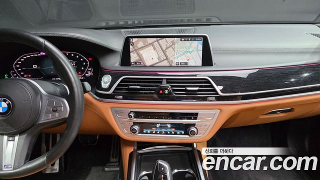 BMW 7 Series (G11) 740Li xDrive M Sport Package 2021 — фото 18
