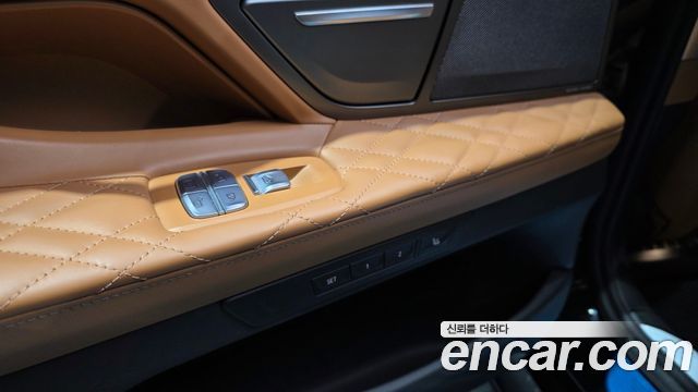 BMW 7 Series (G11) 740Li xDrive M Sport Package 2021 — фото 27