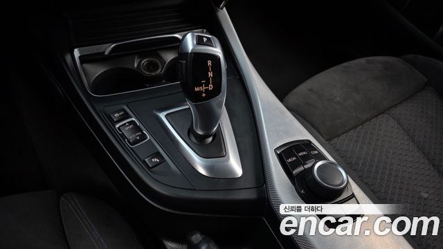 BMW 1 Series (F20) 118d M Sport Shadow 5 Door 2018 — фото 9