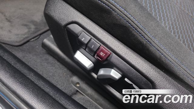 BMW 1 Series (F20) 118d M Sport Shadow 5 Door 2018 — фото 16
