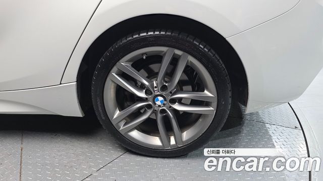 BMW 1 Series (F20) 118d M Sport Shadow 5 Door 2018 — фото 21