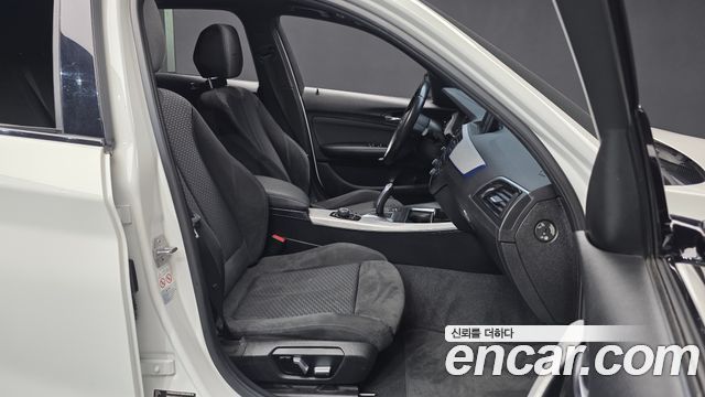 BMW 1 Series (F20) 118d M Sport Shadow 5 Door 2018 — фото 26