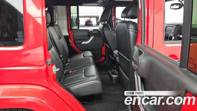 Jeep Wrangler (JK) 3.6 Sahara 4Door 2017 — фото 12
