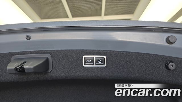 Genesis G80 (RG3) Gasoline 2.5 Turbo AWD 2021 — фото 32