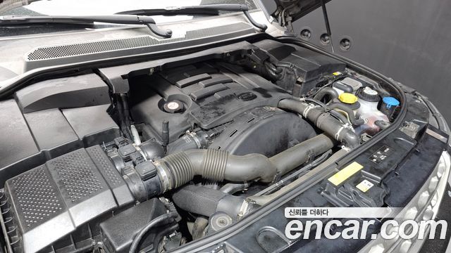 Land Rover Discovery 4 3.0 SDV6 HSE 2014 — фото 6