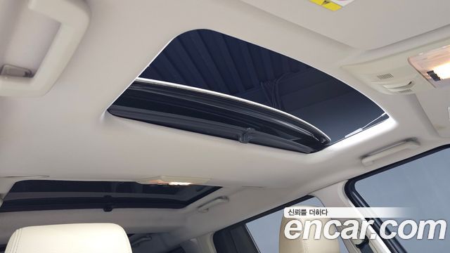 Land Rover Discovery 4 3.0 SDV6 HSE 2014 — фото 19