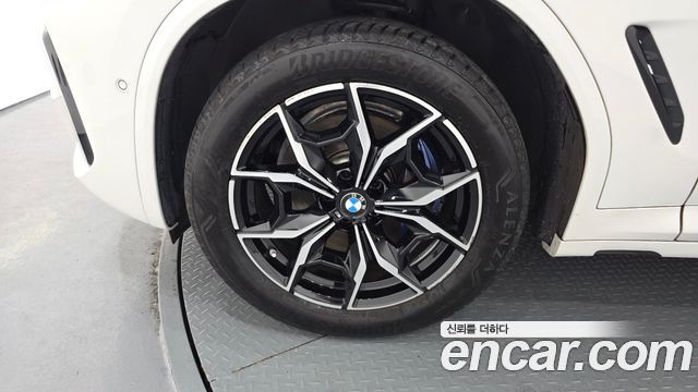 BMW X4 (G02) xDrive20i M Sport 2024 — фото 5
