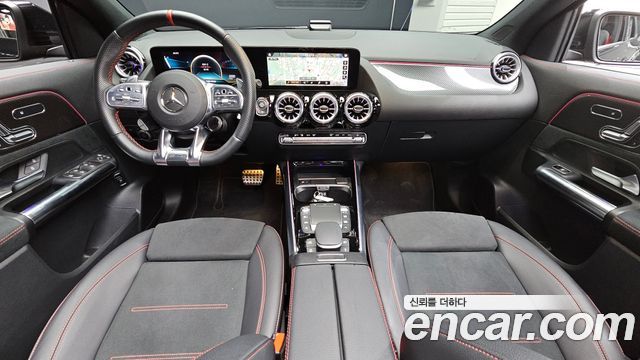 Mercedes-Benz GLA-Class (H247) GLA45 AMG 4MATIC+ 2022 — фото 7