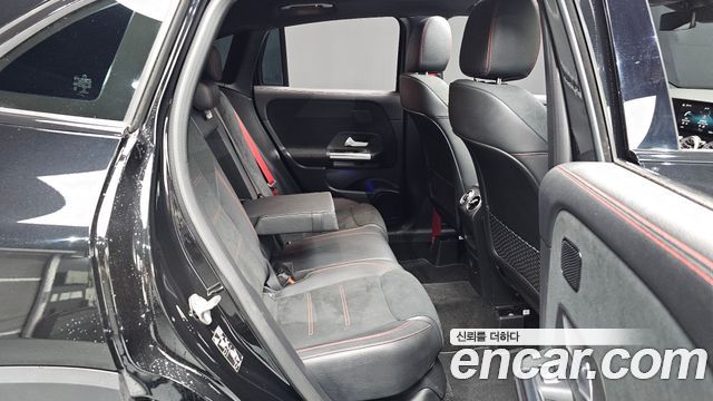 Mercedes-Benz GLA-Class (H247) GLA45 AMG 4MATIC+ 2022 — фото 11