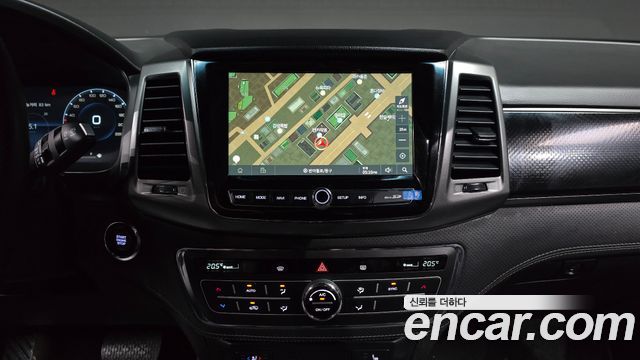 KG Mobility (SsangYong) Rexton Sports Diesel 2.2 4WD Noblesse 2023 — фото 15