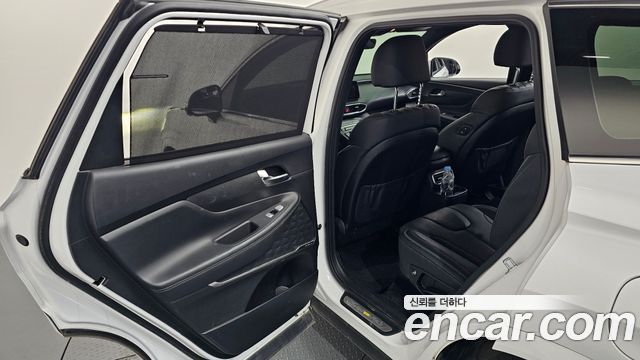 Hyundai Santa Fe Diesel 2.2 4WD Calligraphy 2022 — фото 12
