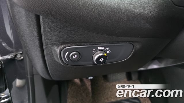 Chevrolet Next Equinox 2WD LT 2022 — фото 29