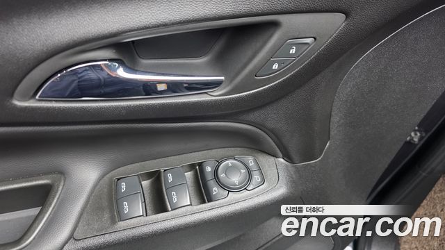 Chevrolet Next Equinox 2WD LT 2022 — фото 31