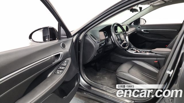 Hyundai Sonata (DN8) 2.0 Premium Plus 2022 — фото 10