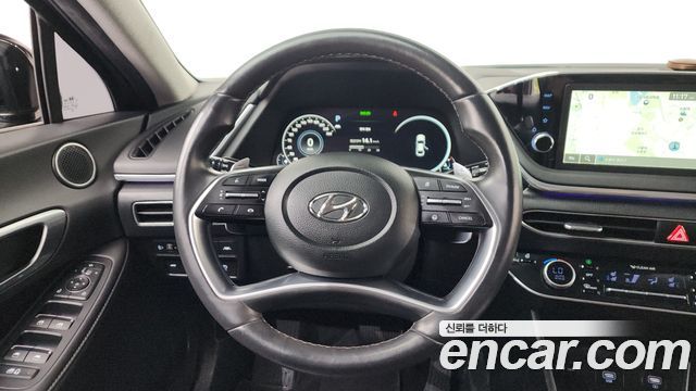 Hyundai Sonata (DN8) 2.0 Premium Plus 2022 — фото 13