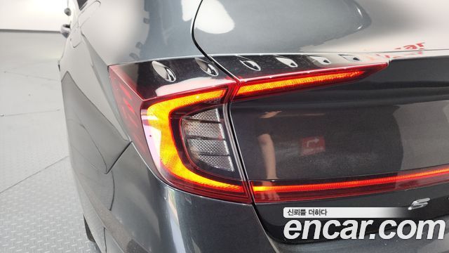 Hyundai Sonata (DN8) 2.0 Premium Plus 2022 — фото 23