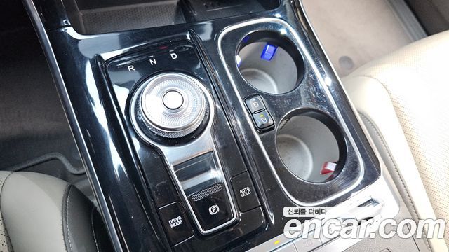 Kia Carnival (IV) Diesel 7-Seater Hi-Limousine Signature 2021 — фото 9