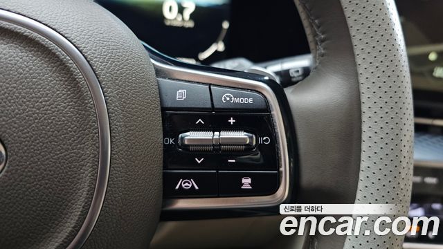 Kia Carnival (IV) Diesel 7-Seater Hi-Limousine Signature 2021 — фото 31