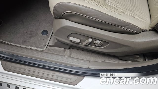 Kia Carnival (IV) Diesel 7-Seater Hi-Limousine Signature 2021 — фото 33