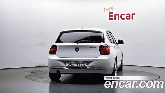 BMW 1 Series (F20) 118d Sport 5Door 2015 — фото 4