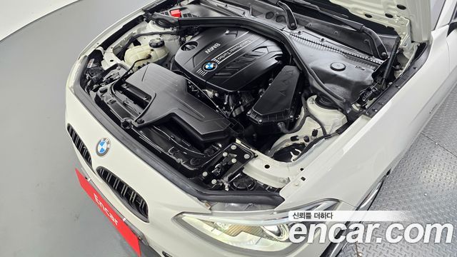 BMW 1 Series (F20) 118d Sport 5Door 2015 — фото 6